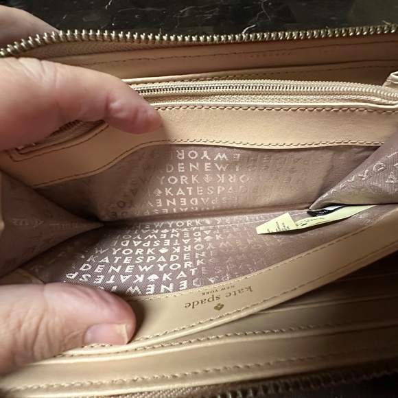EUC KATE SPADE WALLET - Picture 4 of 8